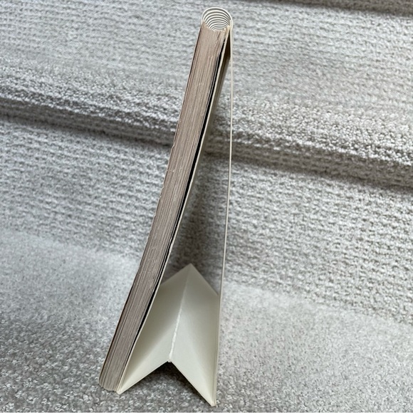 The Magic of Scarf Fashion With or Without a Scarf Clip The Knaughty Look Book - Picture 7 of 7